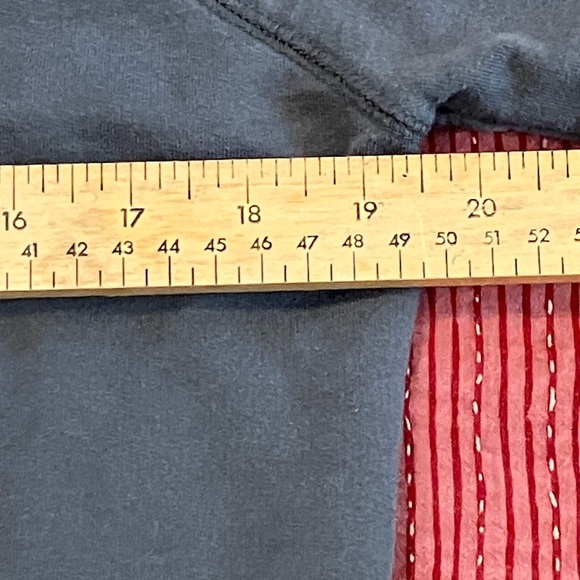 Lands' End women’s small gray Cotton Long Sleeve Shirt - Picture 5 of 9